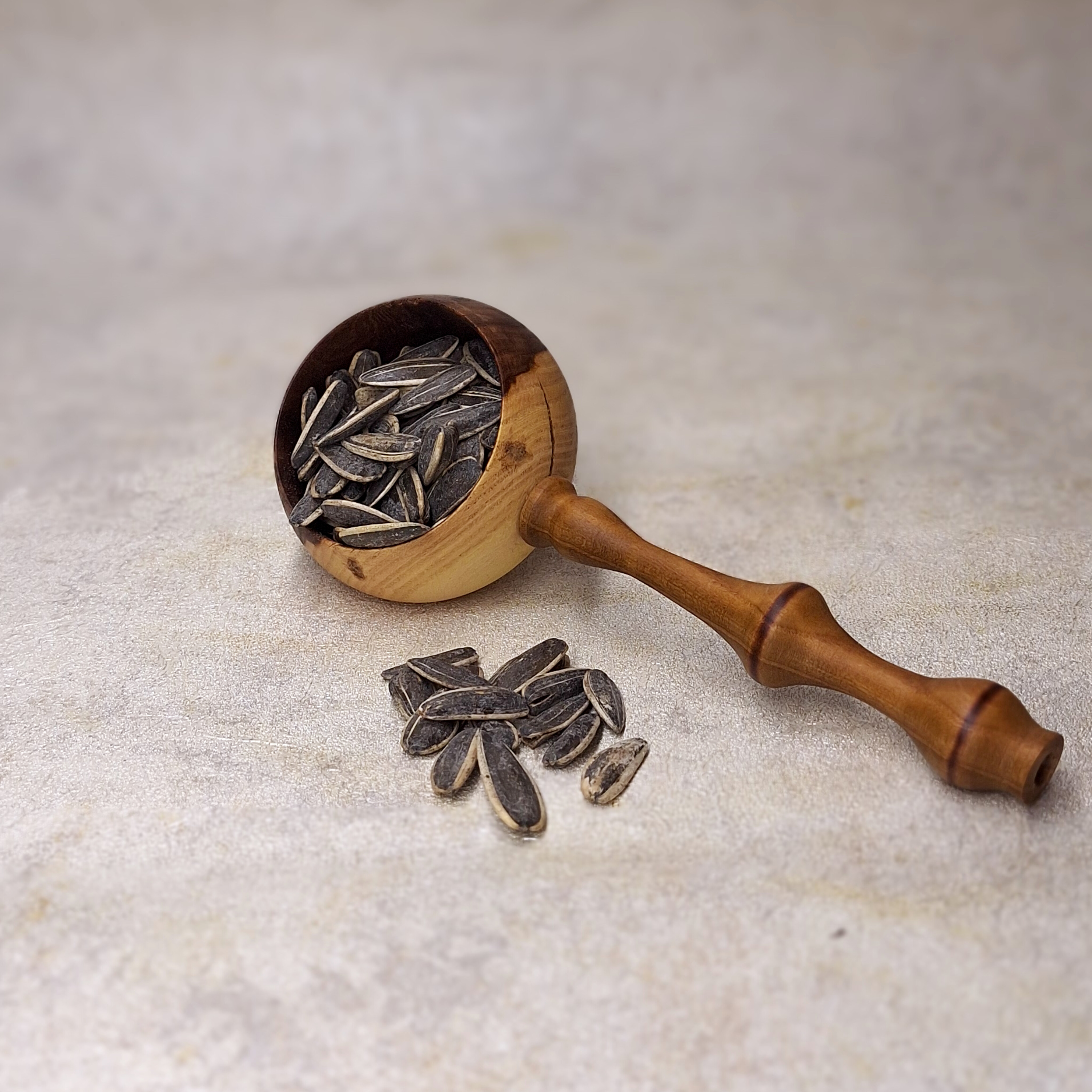 ملاقه آجیل چوبی